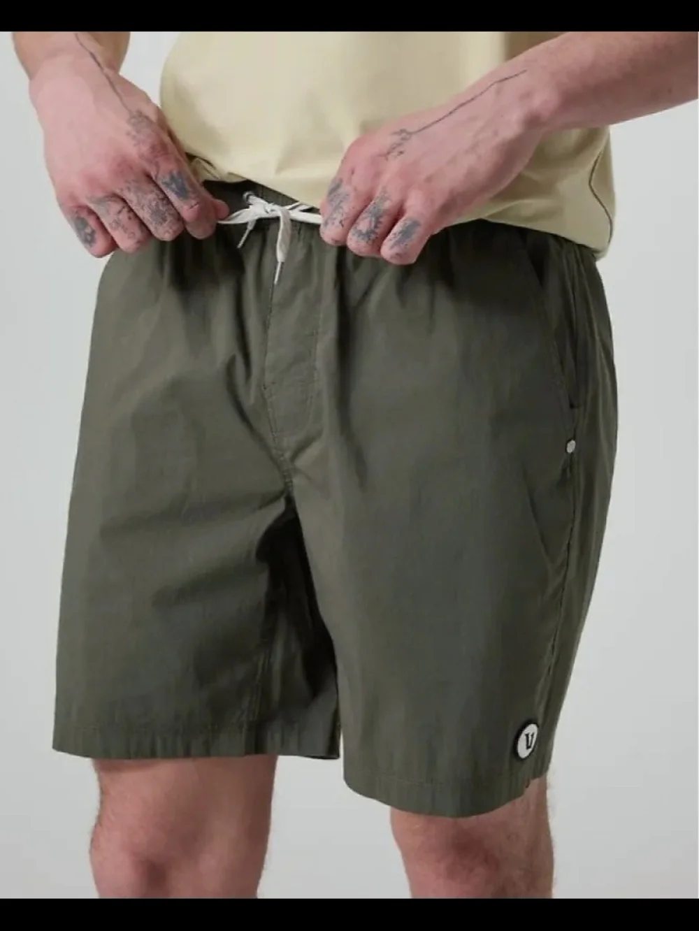 Vuori Men's Banks Hybrid Swim Shorts Olive Green Size L Lined Stretch Pocket